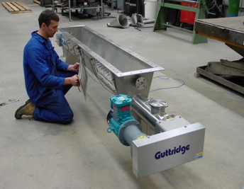 Guttridge manufacture Screw Discharger for Pharmaceutical company, Food & Chemicals Handling